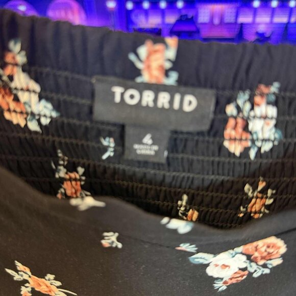 Torrid Size 4 Multicolor Small Foral Pattern Mini Sundress with Straps - Picture 6 of 10